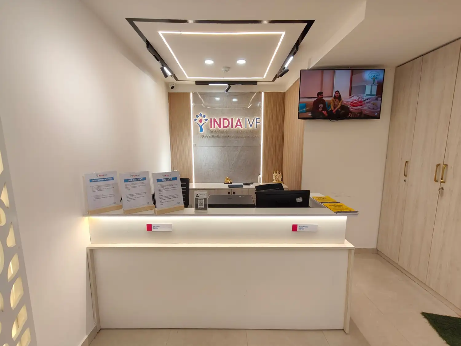 Delhi Centre Gallery